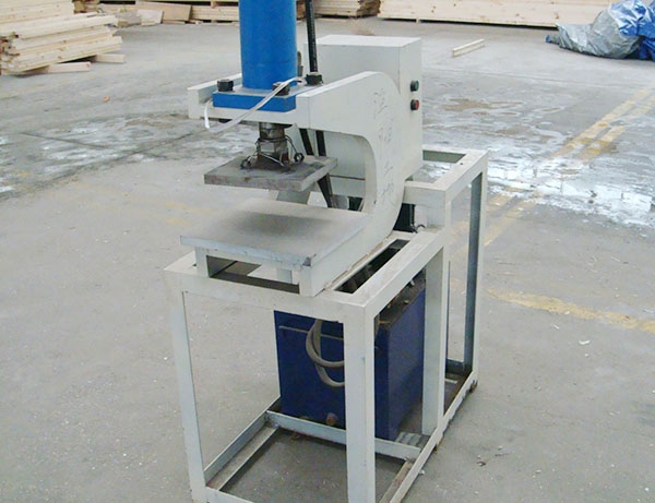 Tooth plate press